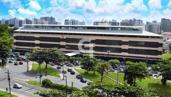 Comercial · 409m² · Ampla loja no térreo do Shopping Itaigara.