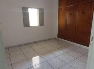 e52fabdda1051654a127f0ff35ab24c55375ffc4 · Imóvel antigo - ótima localização - para demolição