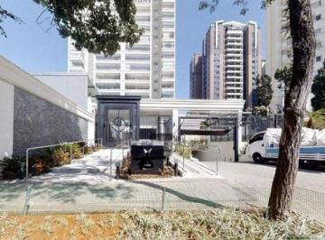 Apartamento · 172m² · 4 Quartos · 3 Vagas · Apartamento com 172m², 3 vagas de garagem, 4 dormitórios sendo 3 suítes.