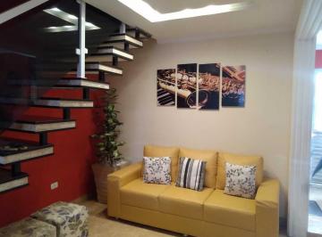 Casa · 290m² · 4 Quartos · 2 Vagas · Casa em  Rua Camélia - Conjunto Alvorada - Poá/SP