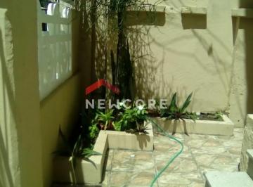 Casa · 400m² · 4 Quartos · 2 Vagas · Casa em  Rua Doutora Praguer Fróes - Barra - Salvador/BA