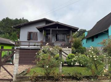 Casa · 149m² · 4 Quartos · 2 Vagas · Casa com Quatro dormitórios. Bairro Linha Imperial, Nova Petrópolis RS.