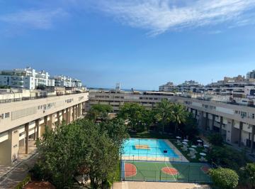 Apartamento de 5 quartos, Rio de Janeiro · Cobertura 5 quartos na Orla da Barra ( posto 6)