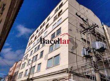 Comercial · 4536m² · 10 Vagas · Prédio -  / Comercial / Centro