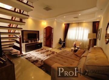 Casa de 3 quartos, Santo André · Sobrado 284m² com 3 dormitórios sendo 1 suíte – R$ 905.000,00 