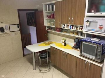 Casa · 191m² · 3 Quartos · 3 Vagas · Casa de condomínio em  Rua Gurupatuba - Vila Mazzei - São Paulo/SP