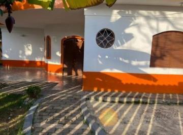Foto 11 · Imperdível Casa à Venda em Itanhaém-SP, Jardim Suarão: 4 Quartos, 2 Suítes, 1 Sala, 1 Banheiro, 1 Va