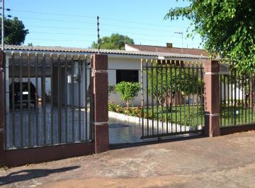 Casa · 236m² · 3 Quartos · 4 Vagas · Casa Jardim Soledade