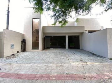Casa · 545m² · 2 Vagas · Sobrado para alugar, 545 m² por R$ 8.000,00/mês - Zona 05 - Maringá/PR