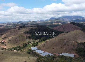 aae358683d2cca848553c990b9691e34b2a02694 · Fazenda com muita água, boa topografia, próxima ao centro de Secretário, 484000 m² por R$ 3.000.000 