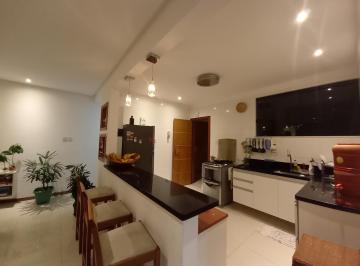 Apartamento de 3 quartos, Salvador · Alugo Apartamento 3/4 Todo Reformado No Rio Vermelho 