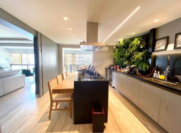Apartamento · 351m² · 3 Quartos · 4 Vagas · Maravilhoso!!! Impecável |Extremo bom gosto | Vista aberta |Bem localizado.