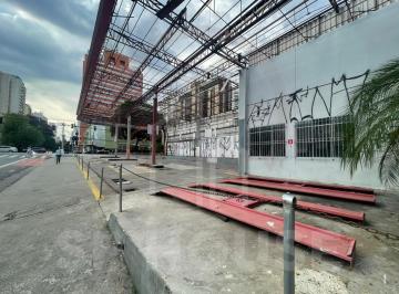 Foto 01 · Terreno de esquina à Venda em Moema, 600m²