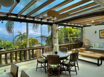 Casa · 290m² · 5 Quartos · 2 Vagas · Linda casa com vista do mar em cond de luxo