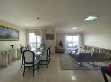 3 ambientes · Apartamento à venda no Ed. Maison Ravel
