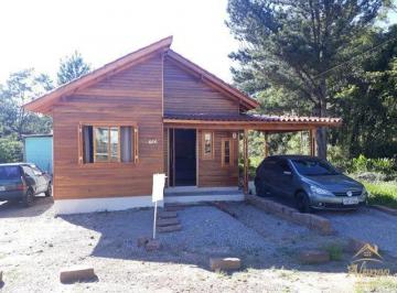 Casa · 170m² · 3 Quartos · Ampla Propriedade com duas Casas, totalizando quatro dormitórios, no Bairro Vila Germânia, Nova Petr