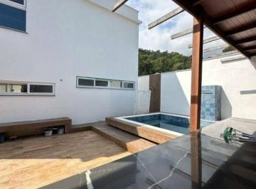 75f2606d5a73b1e4a1a6f7b950e88f4f9af138b8 · Casa Recém Construída, Acabamento de Alto Padrão