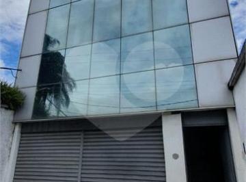 Comercial · 450m² · 2 Vagas · Prédio inteiro à venda em Vila vitório mazzei - SP