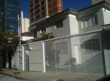 f897a997e2ec0c9eba6a7c8bd8d1d6e7.jpg · Sobrado de 300m² com 3 quartos