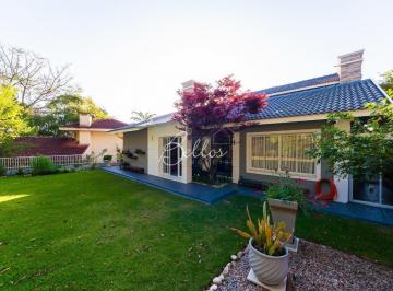 Casa · 378m² · 4 Quartos · 6 Vagas · Casa à venda - em Vista Alegre