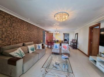 Casa · 260m² · 7 Quartos · 7 Vagas · Vendo Casa de Dois Pavimentos 