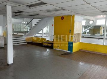 Comercial · 953m² · IMÓVEL DE ESQUINA BEM LOCALIZADO.