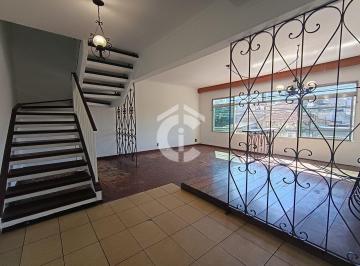 Casa · 200m² · 3 Quartos · 2 Vagas · Sobrado a Venda na Vila Prudente com 3 quartos, 1 suíte, 2 vagas com 200 m²