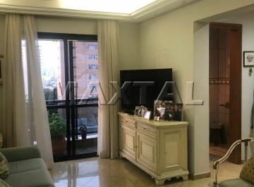 Apartamento · 240m² · 3 Quartos · 4 Vagas · Cobertura à venda,com 3 dormitórios, 3 suítes, 4 vagas de garagem na região da Água Fria.