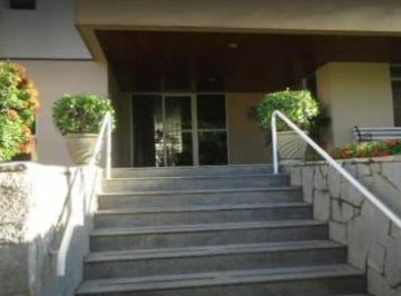 entrada · Apto. com 170m², com 3 suítes, projetado, vizinho ao Colégio Arí de sá Aldeota.