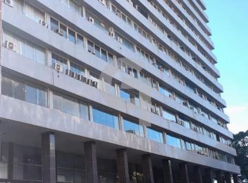 Foto 01 · Ampla sala Comercial no Ed. Raimundo Magalhães no Comércio