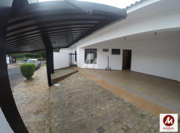 Garagem/estacionamento · Casa (térrea na rua) 3 dormitórios