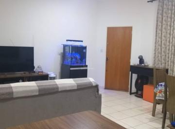 Sala · Apartamento (tipo - padrao) 2 dormitórios, em condomínio fechado