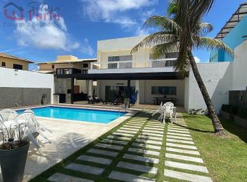 Casa · 300m² · 5 Quartos · 3 Vagas · Aluga-se para Eventos e Temporada. Casa em frenta a praia