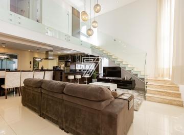 Casa · 224m² · 4 Quartos · 4 Vagas · Casa com 4 quartos em Santa Felicidade