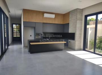 Casa · 360m² · 3 Quartos · 2 Vagas · Jardim Botânico