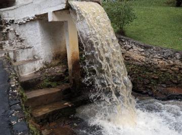 Rural de 4 quartos, Juquitiba · EXCELENTE CHÁCARA COM PISCINA, LAGOS E CASCATA COD: 4640 F:(11) 97302-9229 CESAR