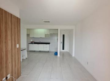 Foto 01 · Apartamento na Paralela, 3 Quartos, Suíte, Varanda, para Locação, no Condomínio Brisas Residencial C