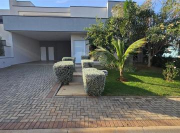 Imagem Principal · Casa Térrea Condomínio Dona Lucila com Piscina e 03 suítes com Ar Condicionado e Escritório