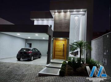Casa · 210m² · 4 Quartos · 4 Vagas · Linda Casa No Condomínio Residencial  Portal Da Serra