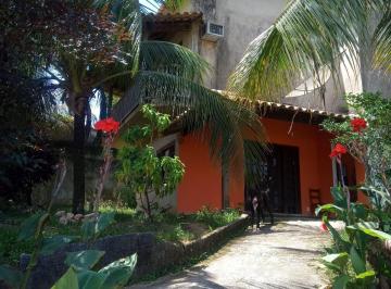Casa de 3 quartos, Maricá · Casa grande em terreno grande - Inoã - Maricá - RJ com árvores frutíferas
