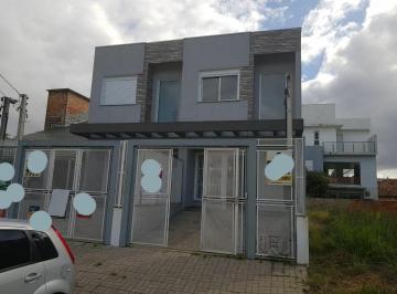 Casa · 90m² · 3 Quartos · 2 Vagas · Casa em Rua Doutor Cláudio Walter Ferreira da Silva - Guarujá - Porto Alegre/RS