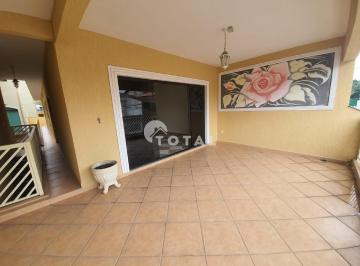 Casa · 390m² · 4 Quartos · 8 Vagas · Sobrado à venda no bairro Jardim Guapituba em Mauá/SP!