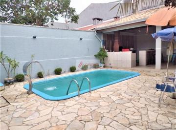 Foto 36 · Excelente Residência com piscina região de moradores