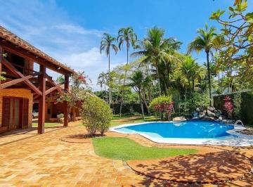 Casa · 1050m² · 5 Quartos · 8 Vagas · Casa estilo Rústica à VENDA no condomínio Park Lane na Praia de Pernambuco Guarujá