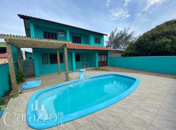 Apartamento · 270m² · 5 Quartos · 2 Vagas · SOBRADO COM CINCO DORMITÓRIOS E PISCINA EM NOVA TRAMANDAÍ