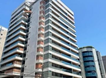 Apartamento de 4 quartos, Maceió · Ed. Raul Santana, 199m² 4 suítes a 100m² da praia de Ponta Verde.