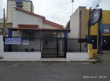Casa de 3 quartos, Aracaju · Casa na Rua Lagarto - Próximo ao Cartório Pierete