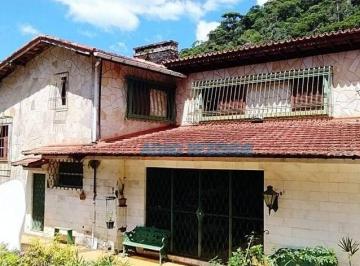 163848ede9442995bb24f0e44df0b9e651a270f3 · Casa com 8 dormitórios à venda, 450 m²  Cascata dos Amores - Teresópolis/RJ