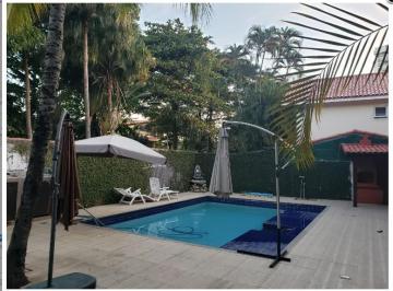 Casa de 4 quartos, Rio de Janeiro · Casa Cond. Santa Helena. 4 Quartos, 1 Suíte, 4 Vagas.