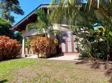 Casa · 4 Quartos · 2 Vagas · Casa com 242m² - São Sebastião do Caí